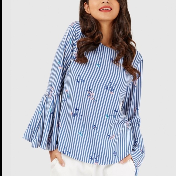 CLOSET LONDON BLUE STRIPE FLORAL BELL SLEEVE BLOUSE, size 6 - Picture 2 of 11